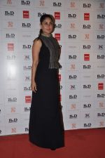 Kareena Kapoor at Bharat N Dorris makeup awards in Mumbai on 29th April 2013 (130).JPG